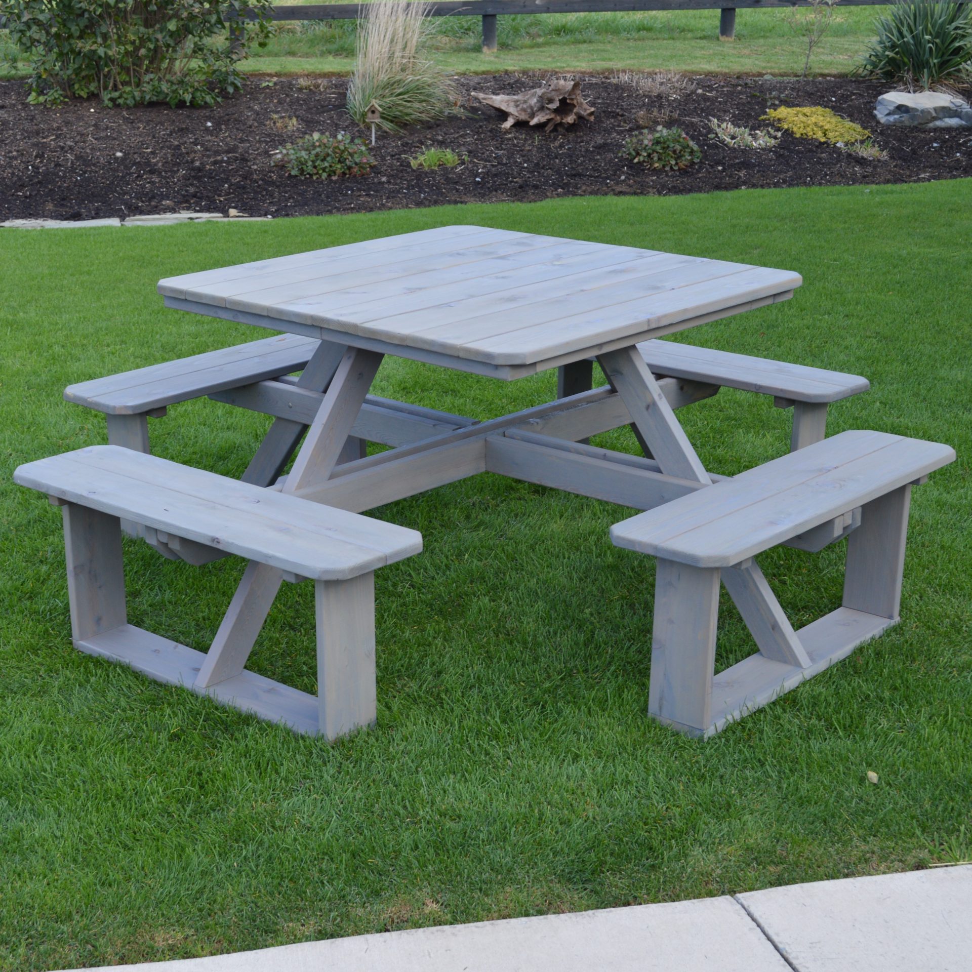 Cedar Square Walk-In Table