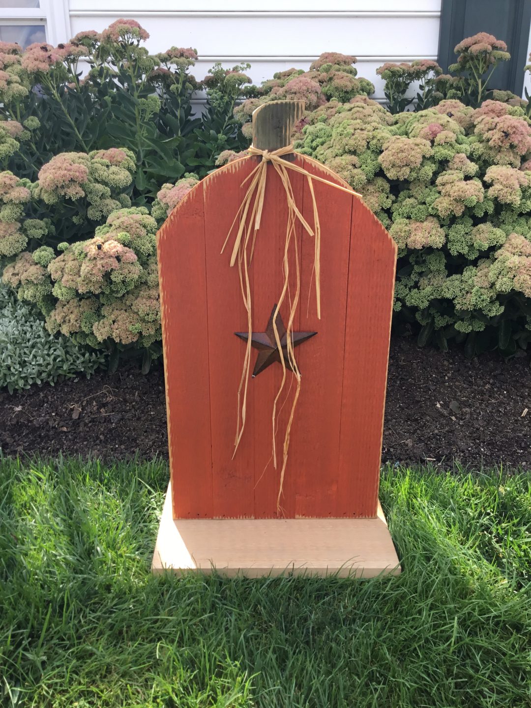 Primitive Wooden Junior Pumpkin with Metal Star Accent