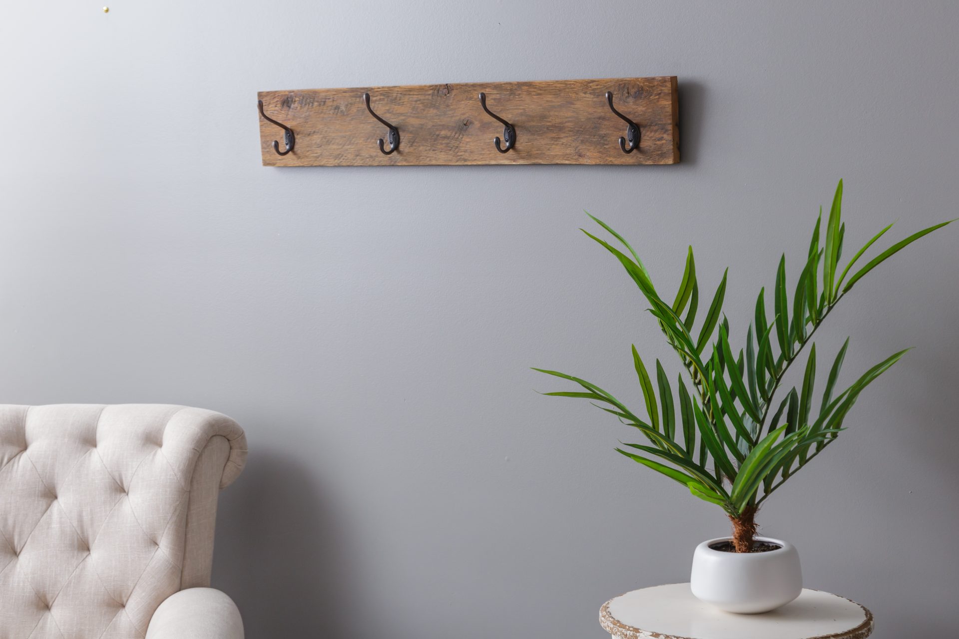 Rustic Reclaimed Oak Wall Coat Rack