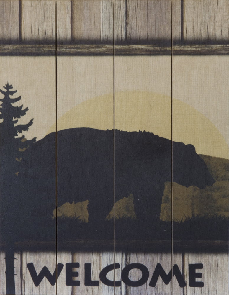 Wood Pallet Art – Bear Welcome