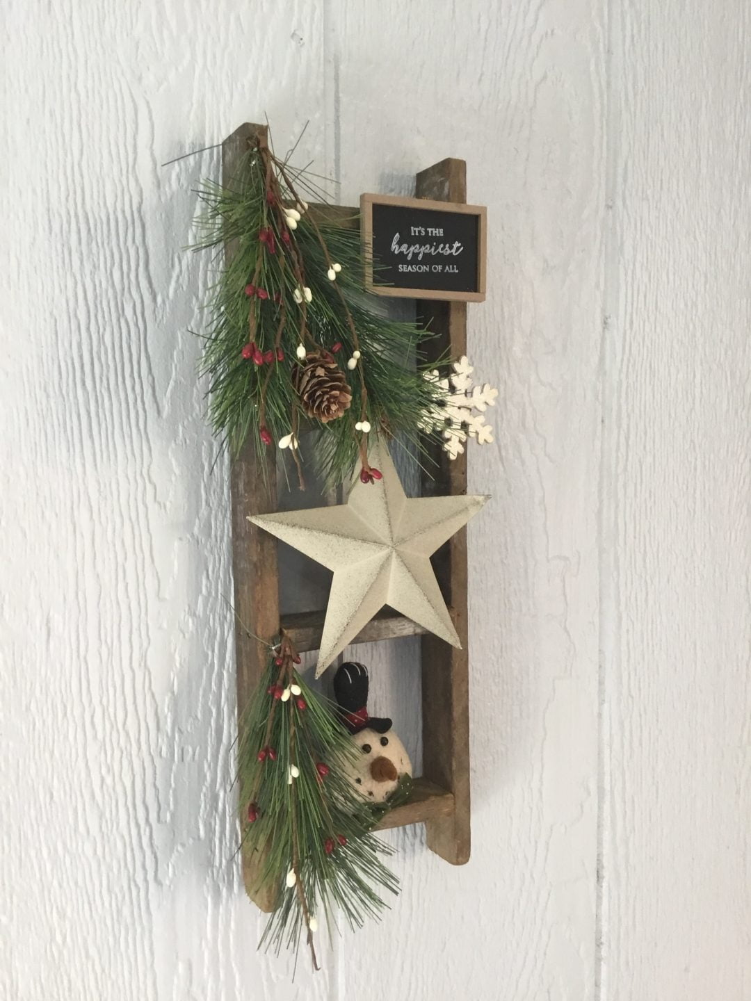 Small Decorative Tobacco Lath Christmas Ladder with Star