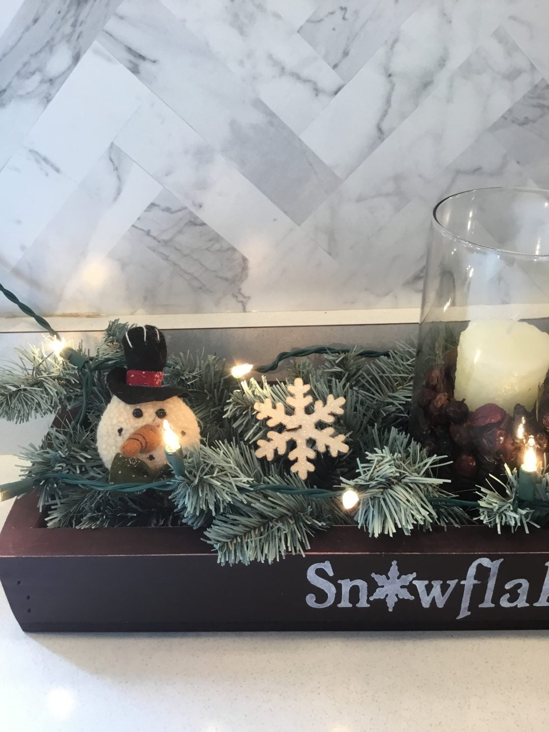 Snowflake Kisses Candle Box with Lights