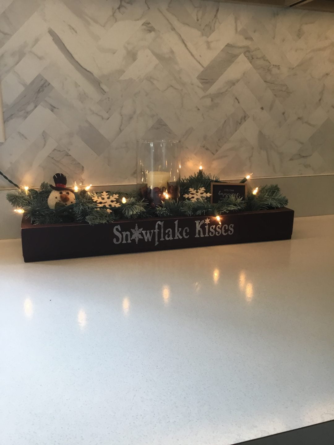 Snowflake Kisses Candle Box with Lights