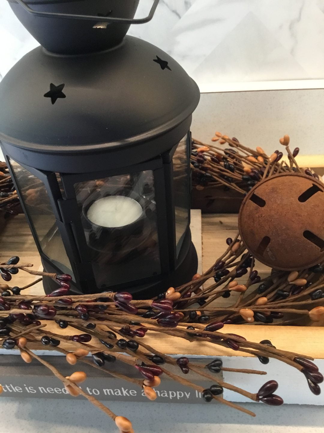 Lantern Candle Holder with Wreath