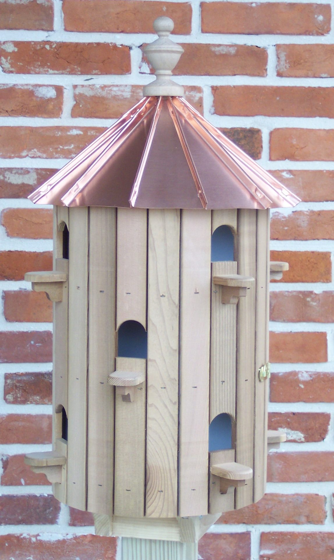 10-Hole Low-Roof Cedar Bird House with Copper Roof