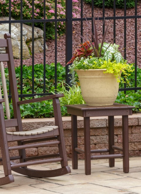 Outdoor Zinn’s Mill Side Table in Poly Lumber