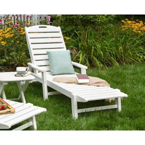 Polywood ® Nautical Chaise with Arms & Wheels