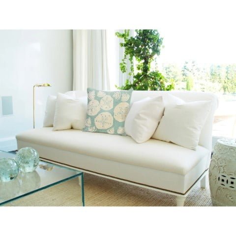 Liora Manne Frontporch Shell Toss Indoor / Outdoor Pillow Aqua 18″ x 18″