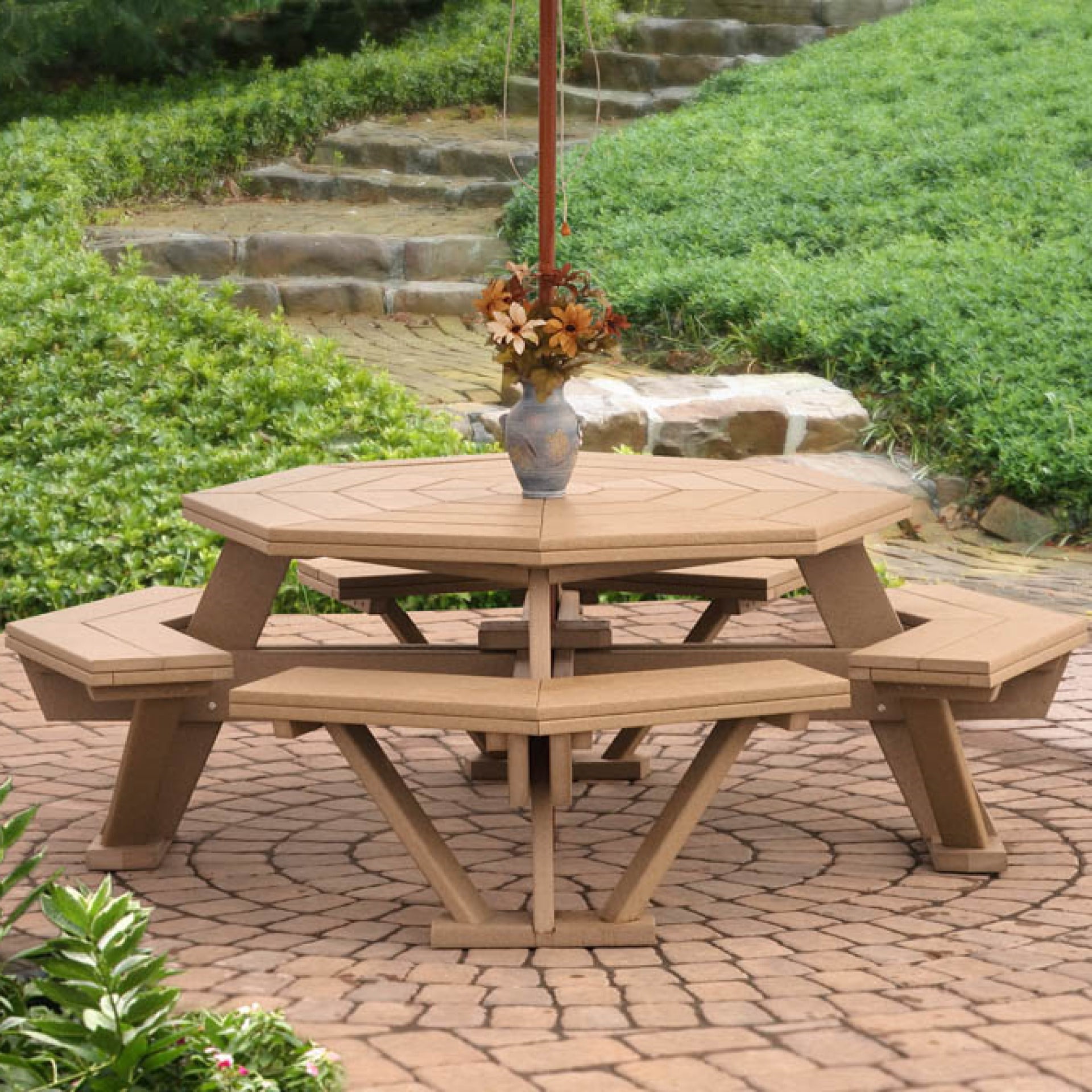 Finch Octagon Picnic Table